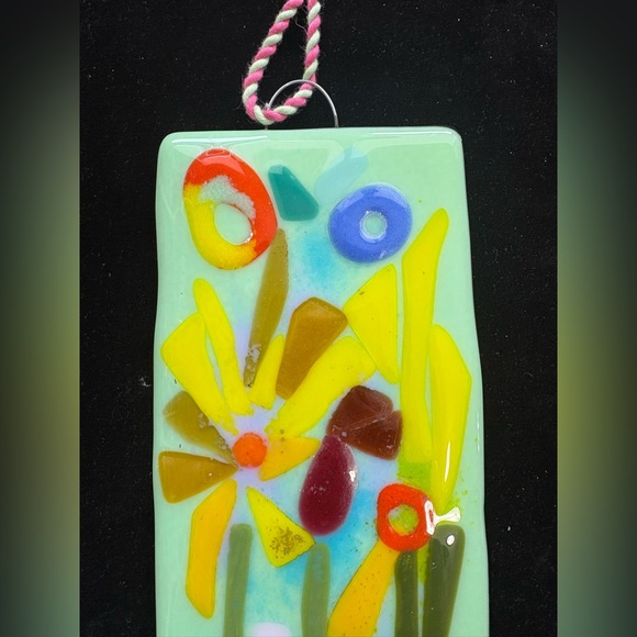 Flowers On Mint“ Fused Art Glass  Hanging Plaque 9”x4” Abstract Design - Picture 2 of 11